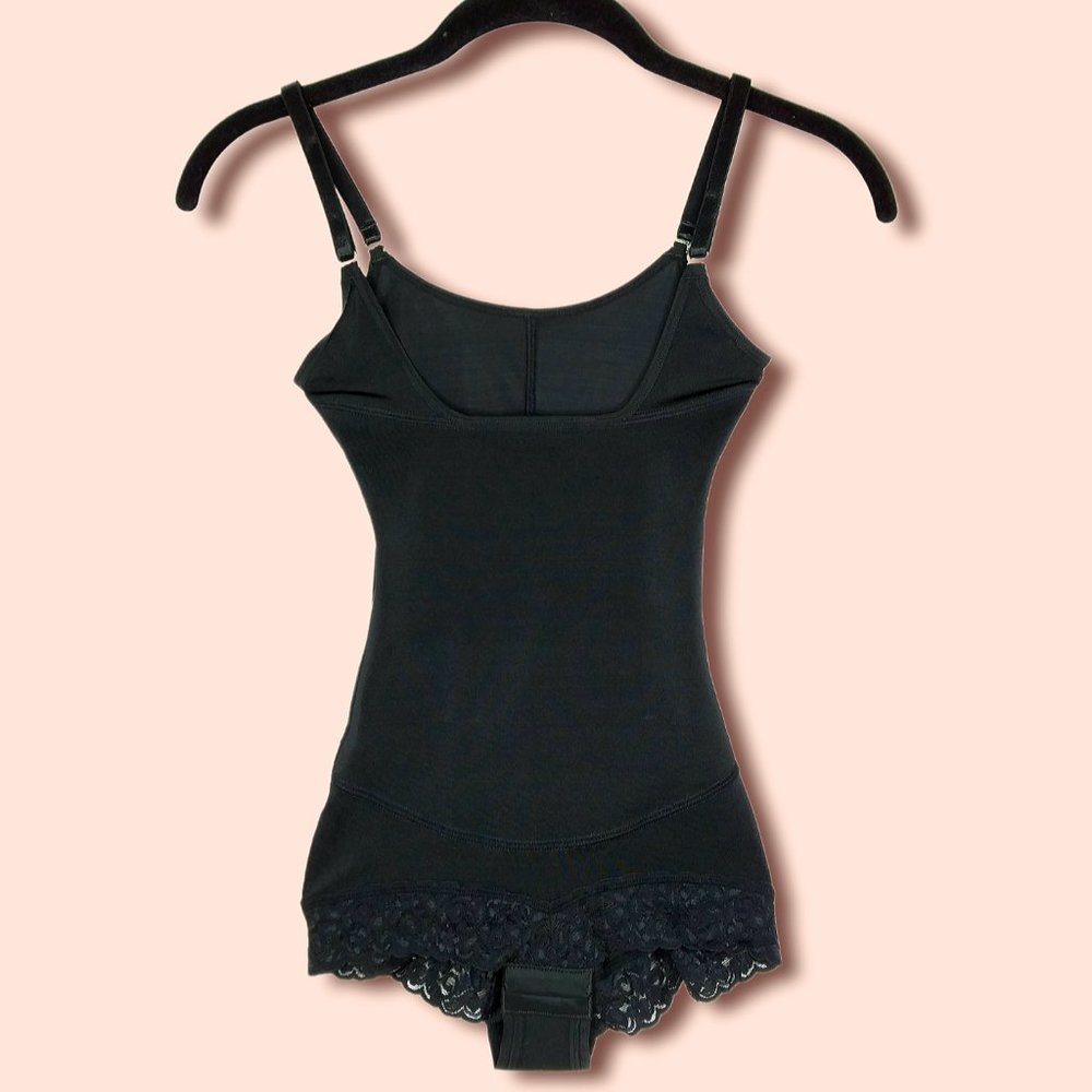 Vedette Veva 303 Black Body Slimming Compression Shapewear Size 30 Under Bust